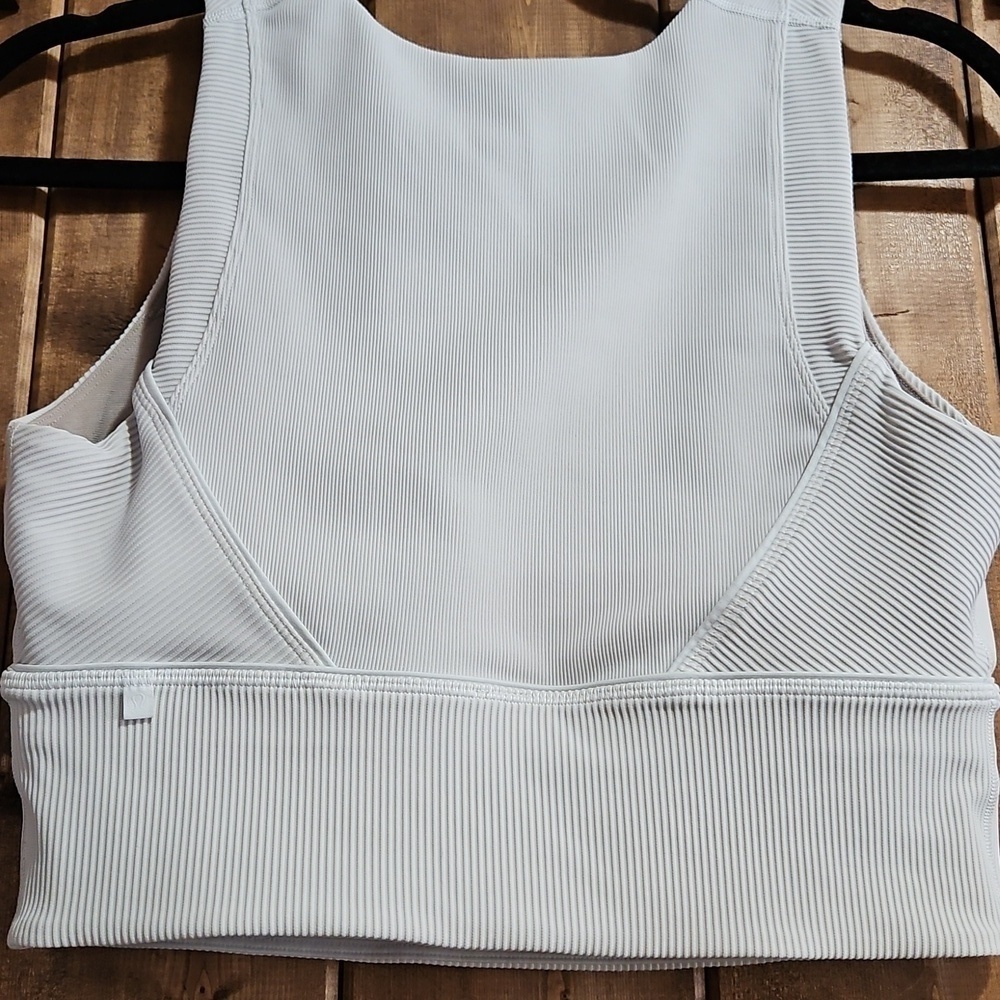 Lululemon White Kick Serve High Coverage Long Line Bra Size 10 - Picture 9 of 16